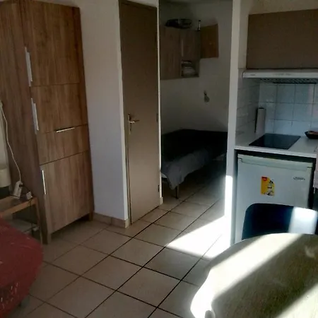 Flat * Lamalou-les-Bains